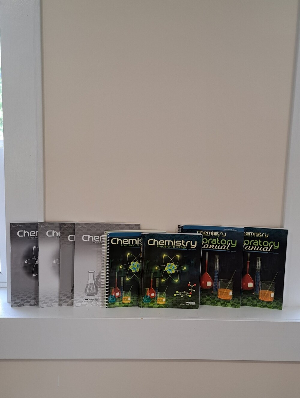Abeka Chemistry: Order and Design Student & Teacher Homeschool Curriculum.